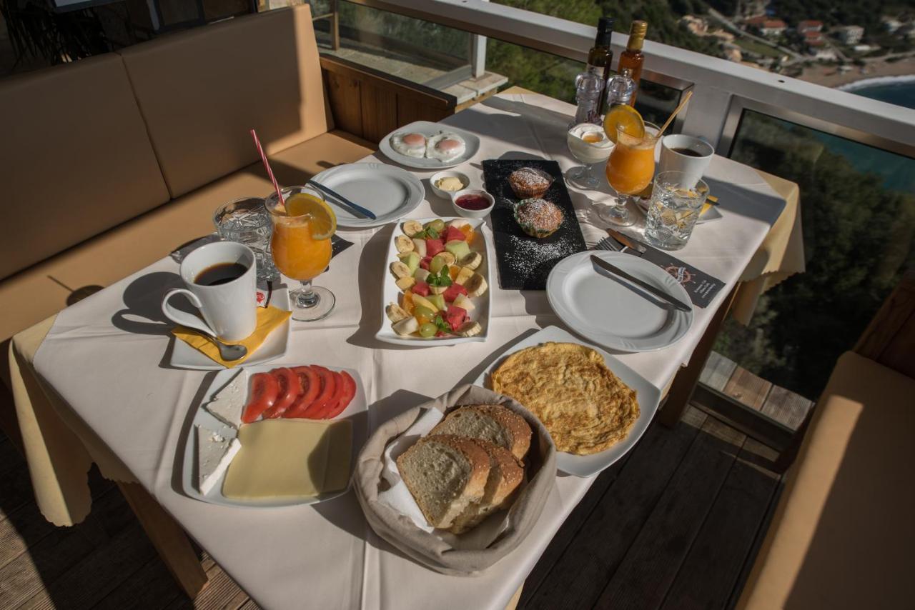 Bed and Breakfast Porto Timoni Афионас Экстерьер фото
